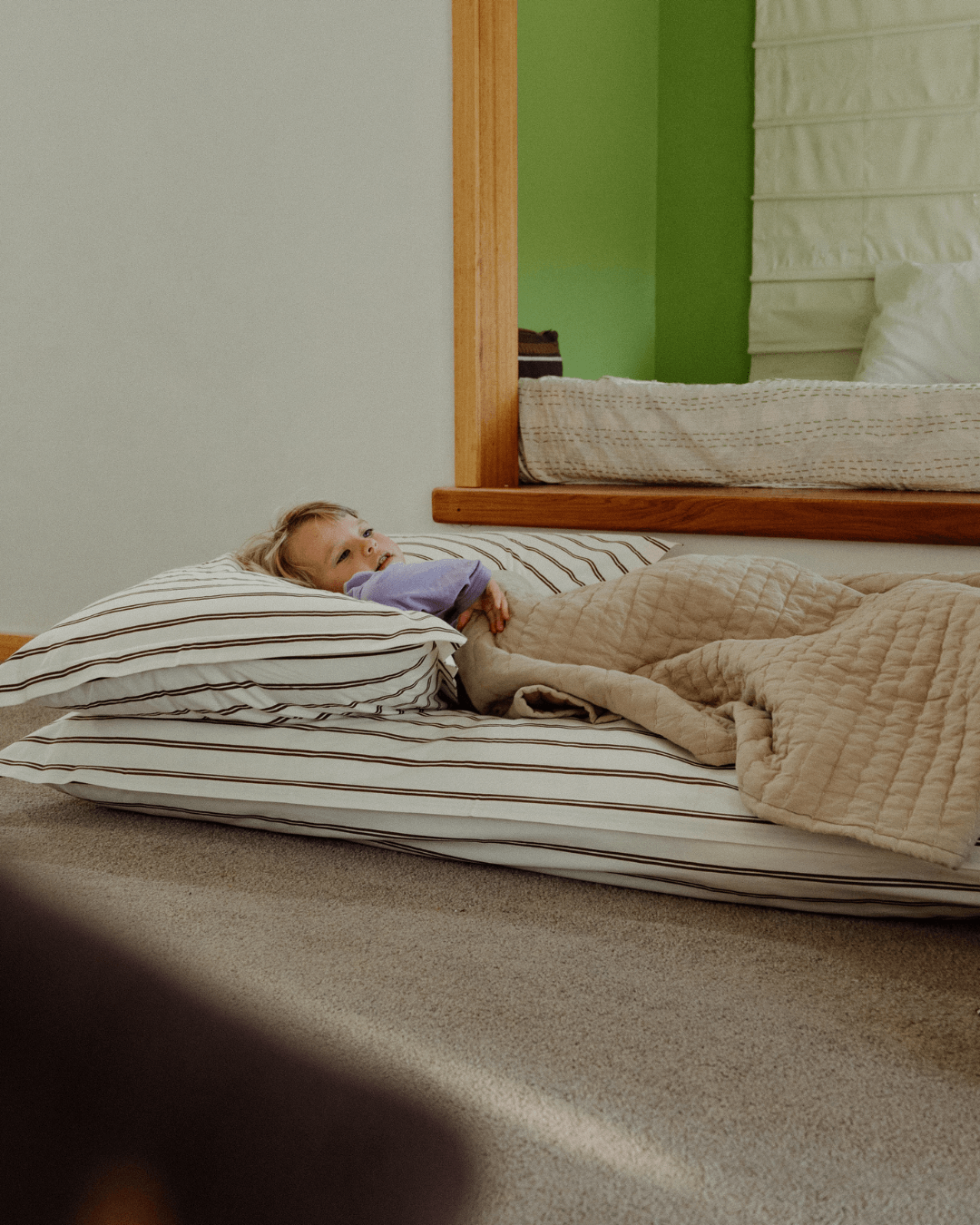 BENI BED - ROYAL OAK